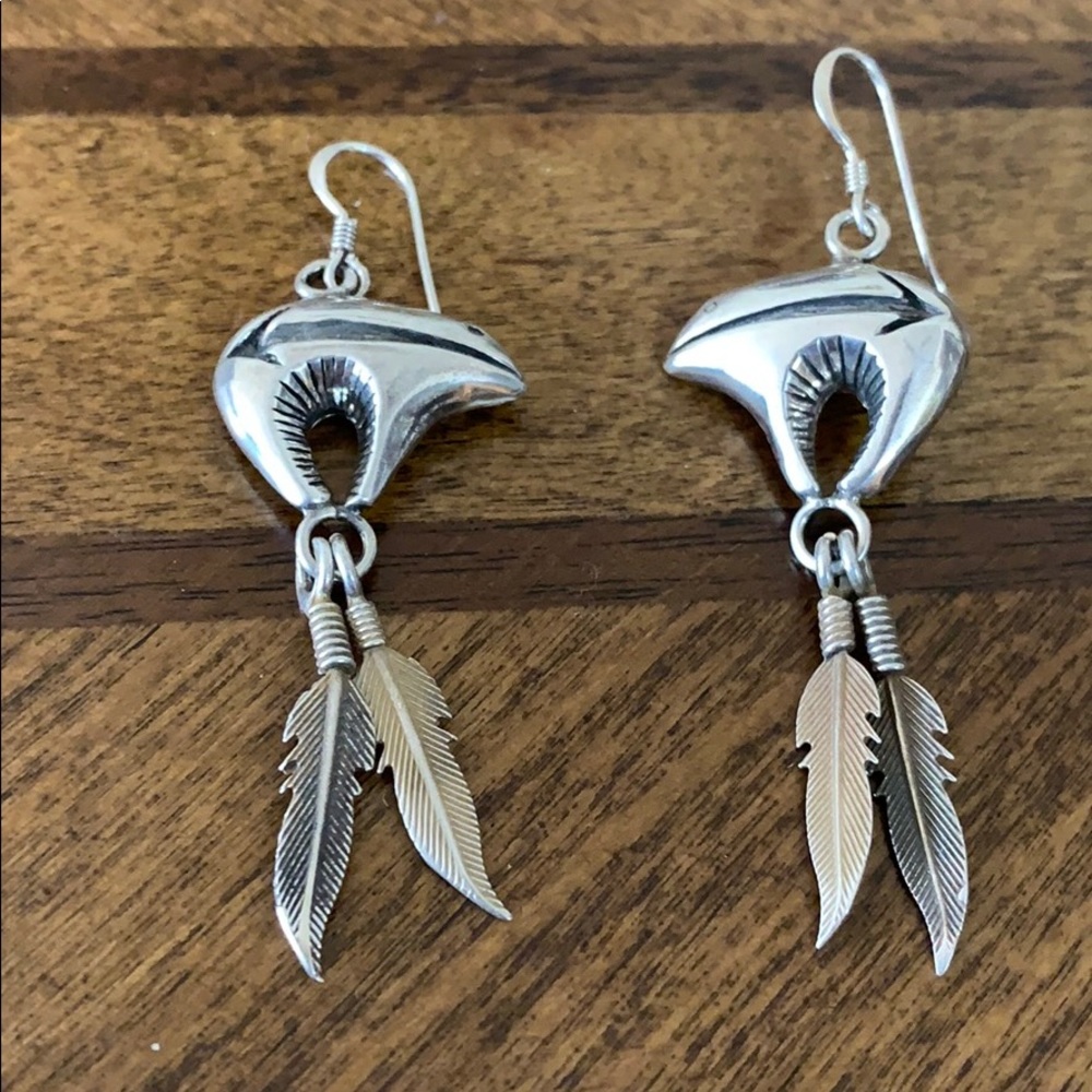 # 882 Vintage Sterling Silver Earrings.